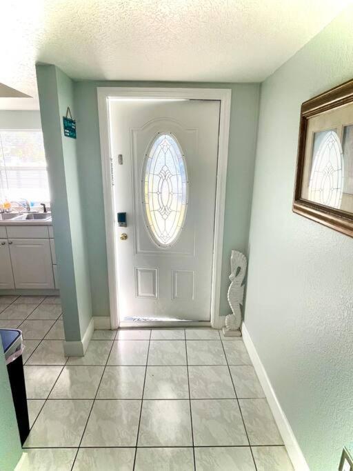 Sparkling 2Bed 1Bath Beach Home - Unit 214 Cocoa Beach Exterior photo