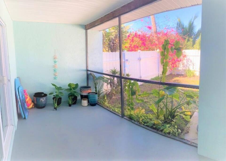 Sparkling 2Bed 1Bath Beach Home - Unit 214 Cocoa Beach Exterior photo